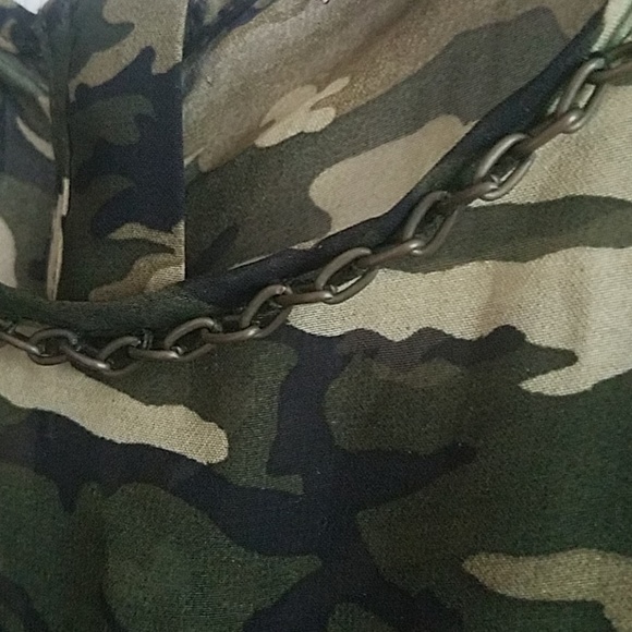 Blouse - Picture 2 of 4